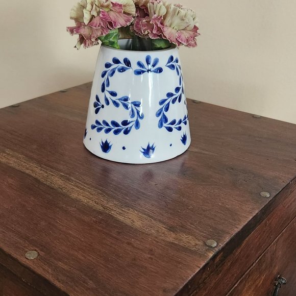 Clase Azul Vase (medium) - Picture 3 of 4